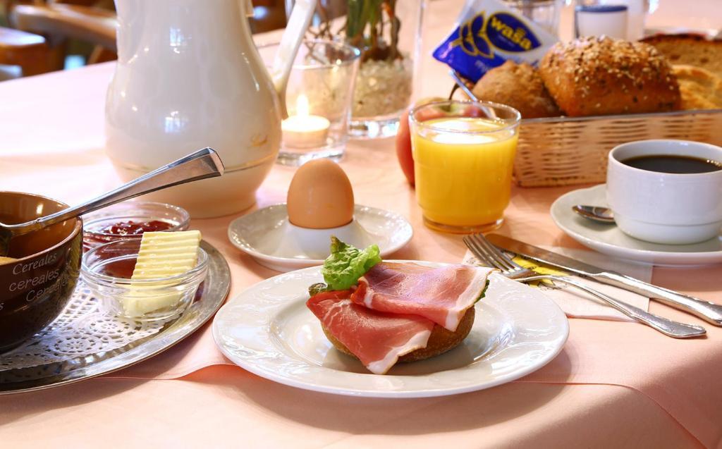 Hotel Kaiserpfalz Paderborn Eksteriør billede