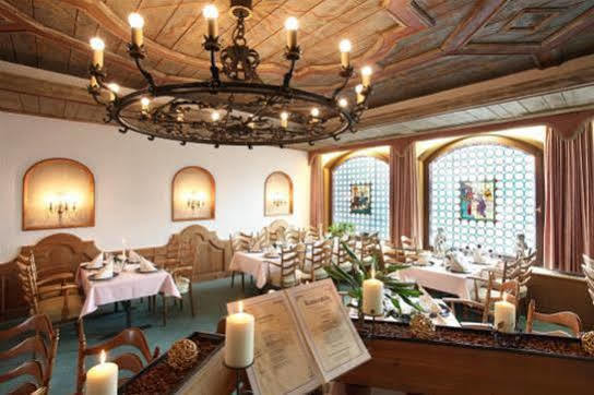 Hotel Kaiserpfalz Paderborn Eksteriør billede